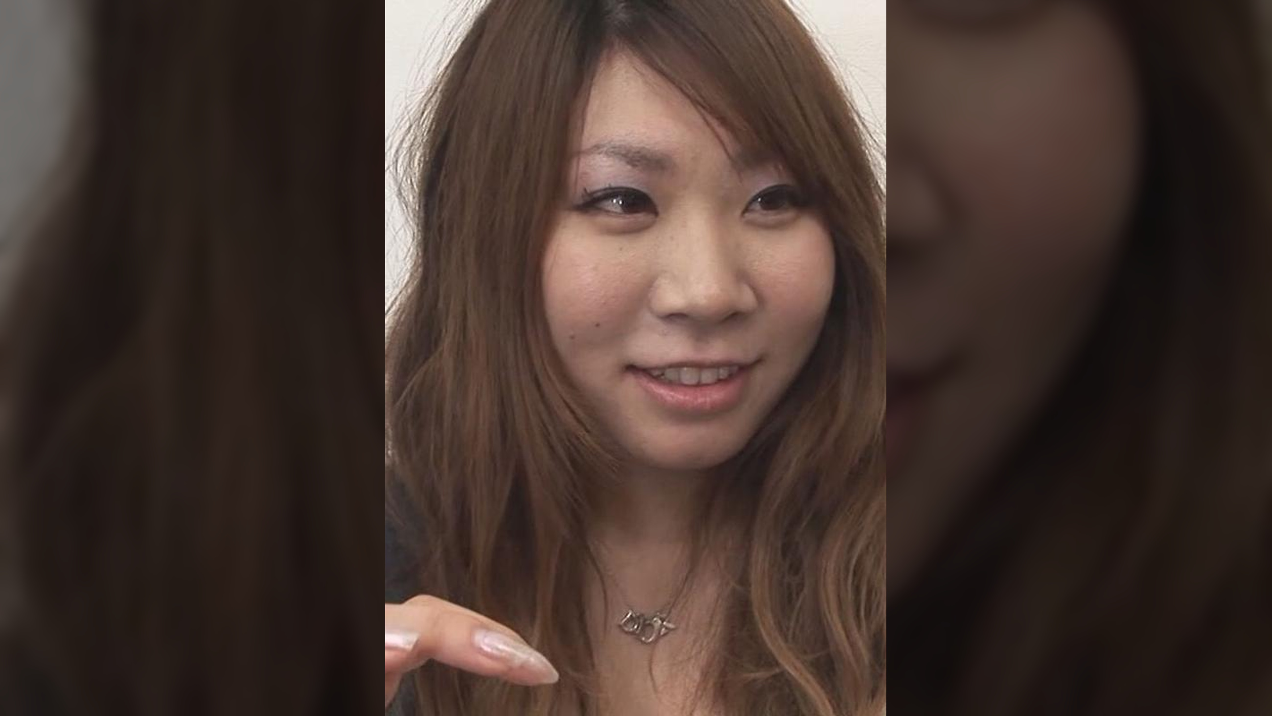 スケスケの魅力的な下着を外してみると控えめなちっぱいがこんにちは！得意なフェラチオを披露して身体に肉棒をお出迎え！