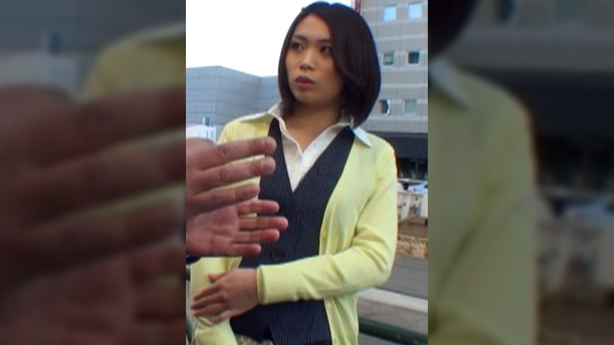 街行くOLさんをナンパして新規オープンのマッサージのモニターをお願い!性感マッサージに性欲爆発の淫乱SEX!