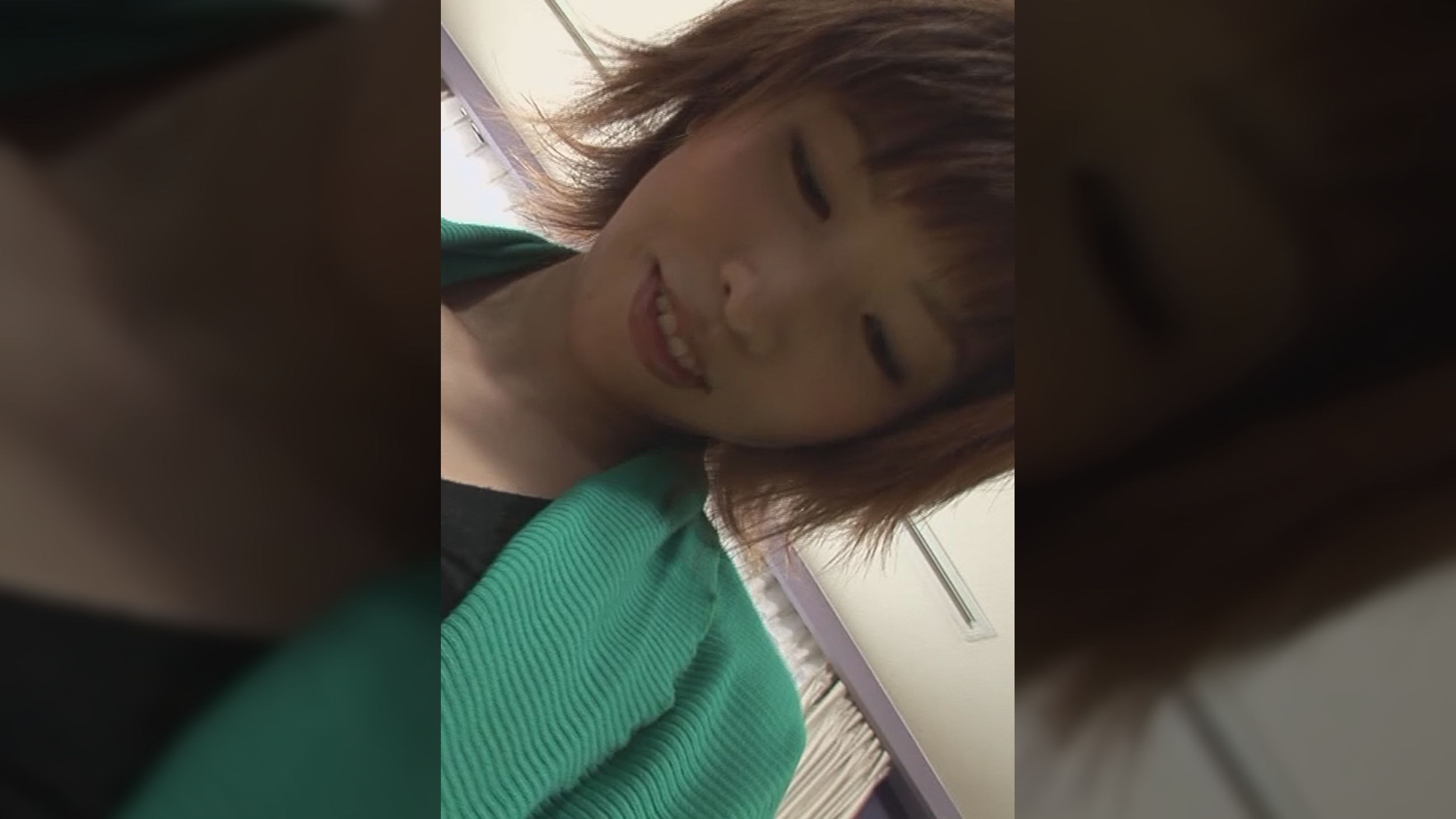 性欲旺盛！ボーイッシュな短髪奥様！旦那が相手してくれないから普段はバイブで慰めてるけど我慢の限界！本物が欲しくてＡＶ出演！