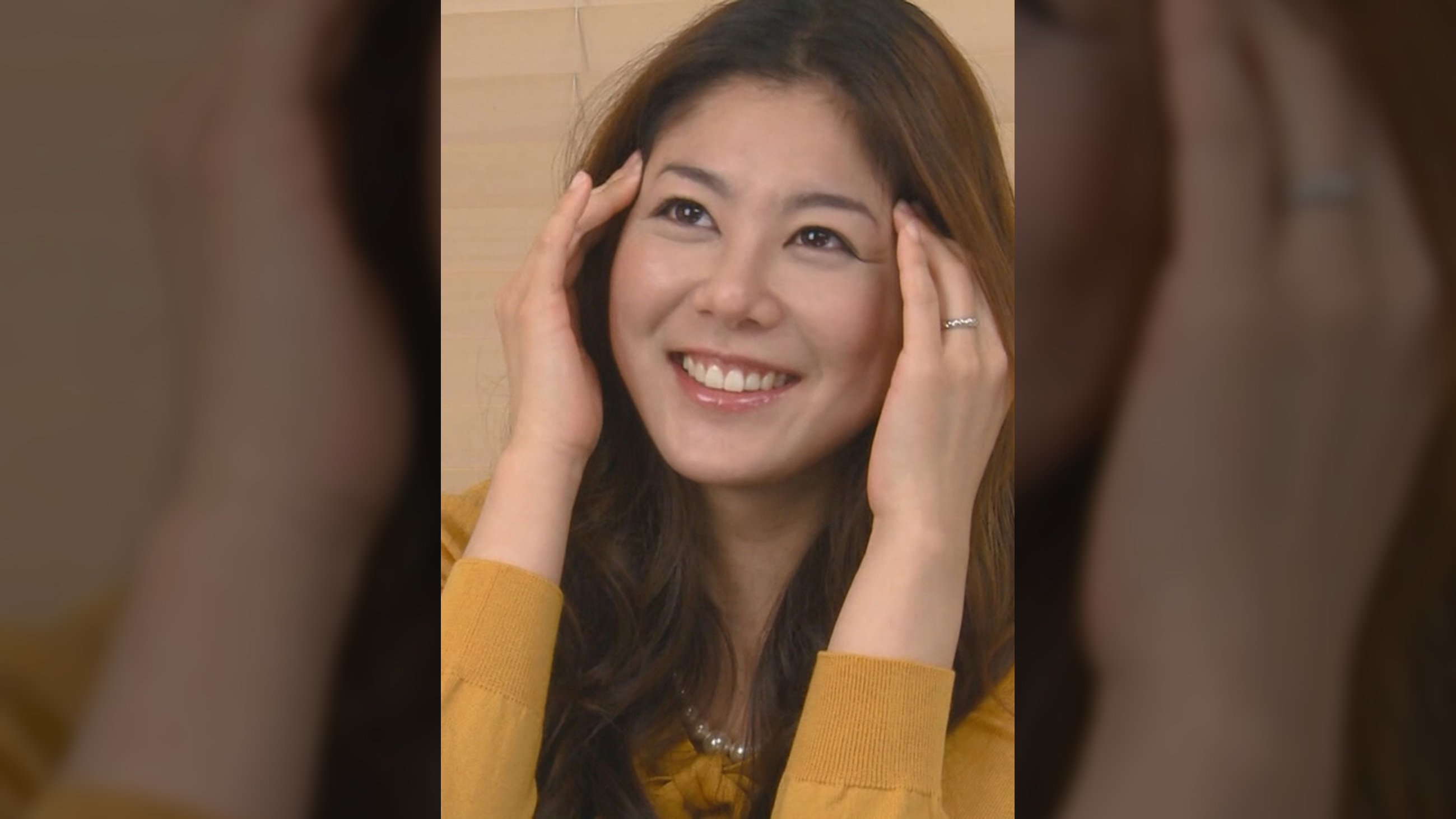 容姿端麗！裕福な家庭に亭主持ちの美人妻！何不自由なく過ごしてきた彼女だが刺激が足りず決意のＡＶ出演！