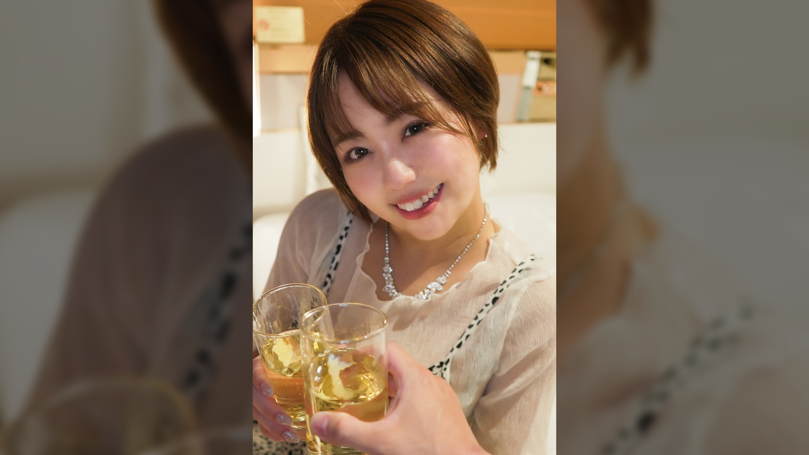 <六本木高級キャバ嬢もお店を出たらただの女>ホテルで激イキ連続中出し みつきさん