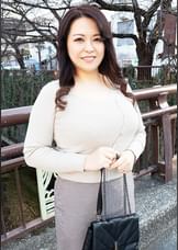 欲求不満豊満熟女①
