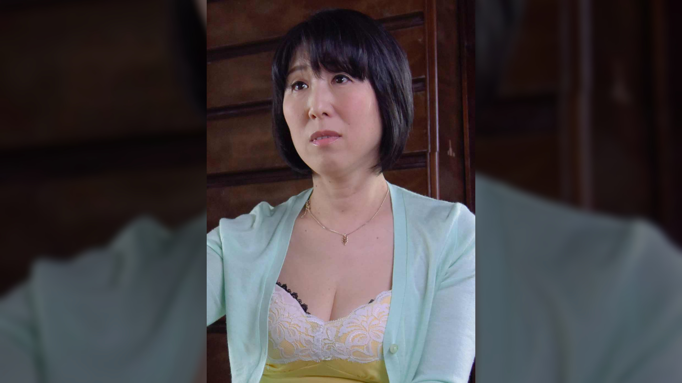 涼子さん  (55歳)