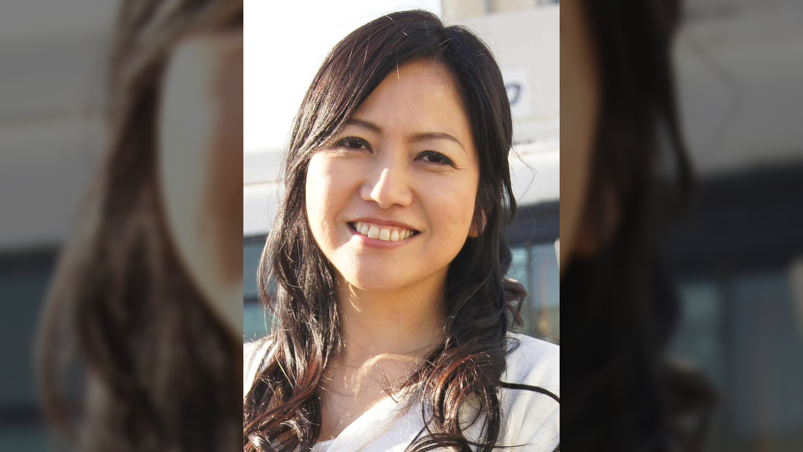 あずささん  (51歳)