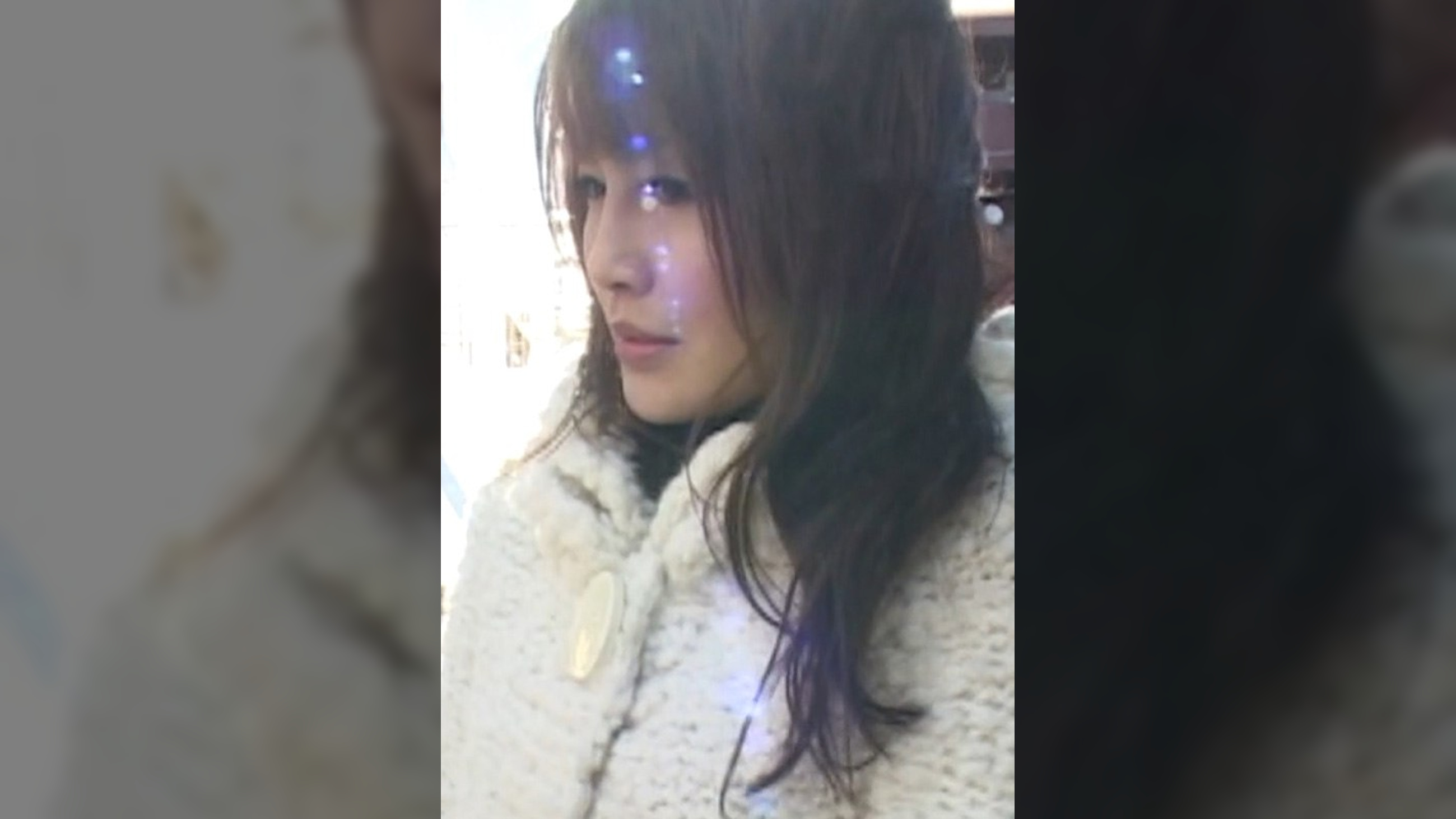 簡単な日常のアンケートで謝礼出ます!甘い言葉につられた美人奧さん!服の下に隠したエロい下着にやる気漲る隠れビッチの淫乱奥さんに中出し!