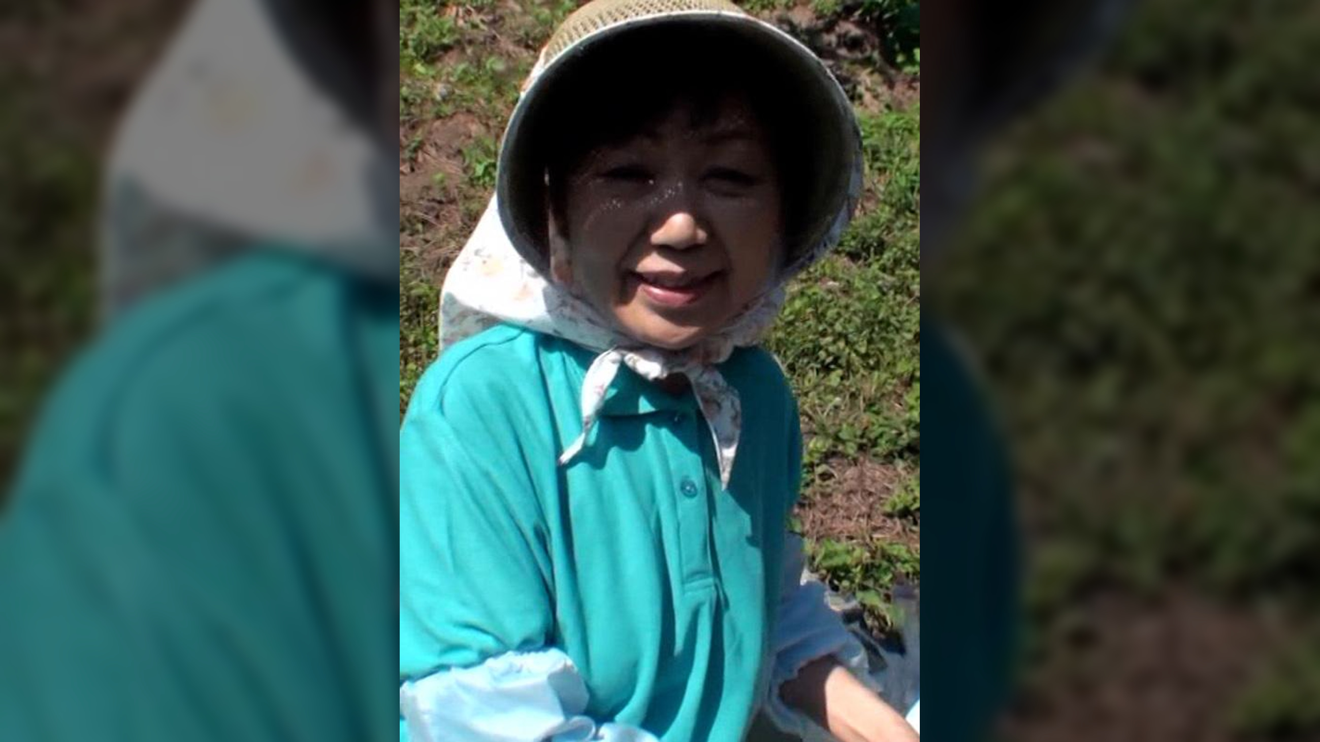 58歳農家の熟女もSEXしたい！農作業の途中で青空の下野外SEX！