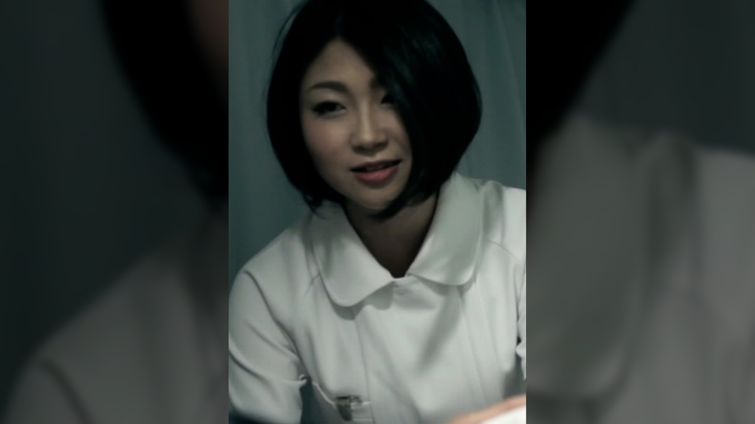 二十歳の入院患者の肉棒を優しく触る熟女看護師さん。大きくなる肉棒を内緒ね!とフェラする性処理看護師さんと淫乱性交!