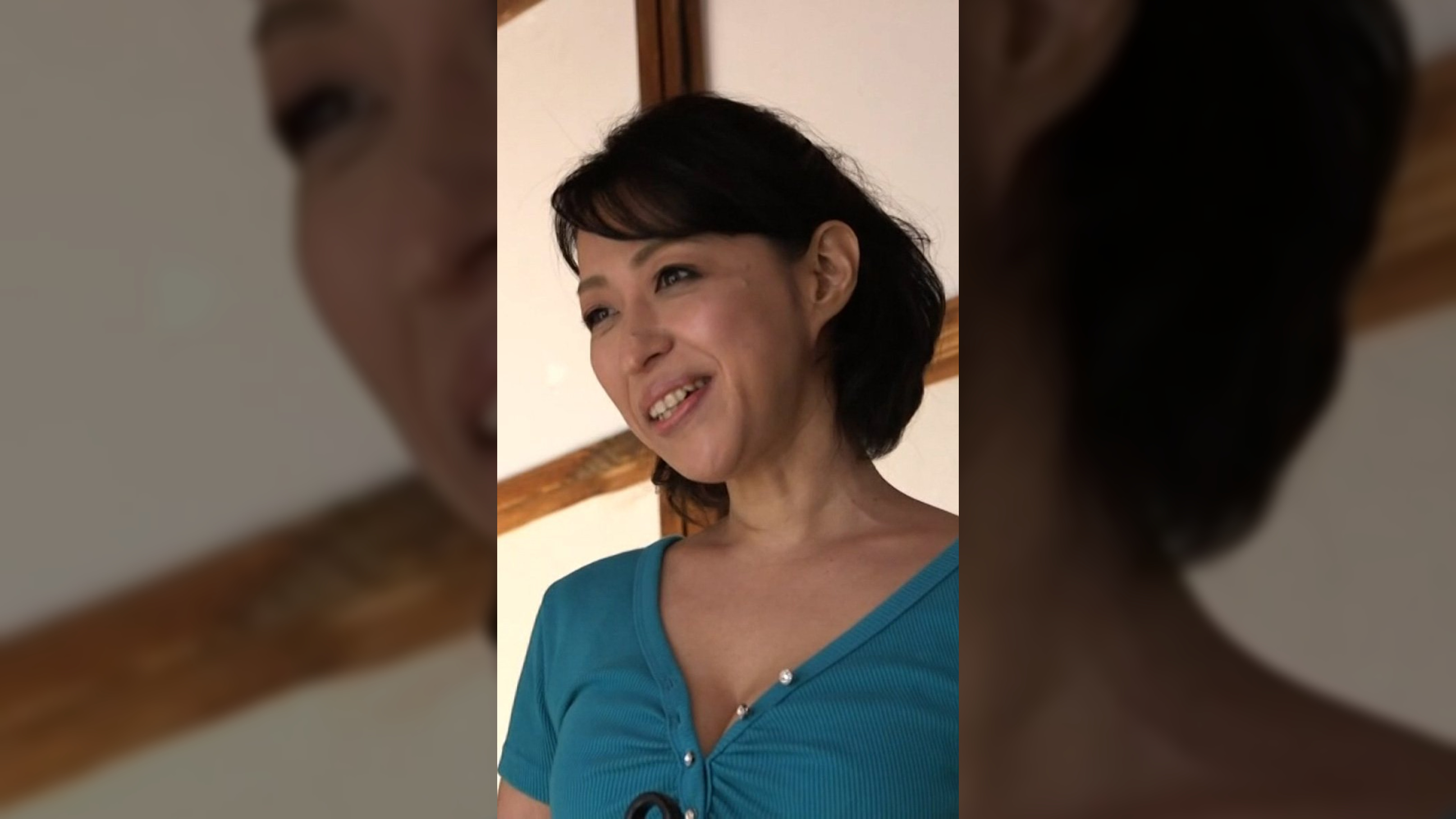 普段は清楚な美熟母も欲求不満⁉誰もいない台所で激しくオナニーに耽っていると…家庭内での禁断の快楽にM気質開花の言いなり快楽SEX！