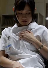 病院勤務の看護師さんは旦那と上手く行かず欲求不満!夜勤の事務所でオナニーに耽るエロカワナース!