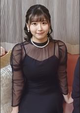 同窓会帰りの友達同士　さとみ＆れいや