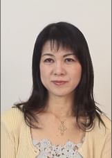 五十路間近でこの美貌！自分磨きに余念がない人妻さんが欲求不満でＡＶ出演！脱がせてみたら美白に巨乳でボルテージＭＡＸ！テンション上がって中出しＳＥＸ！