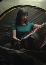 ソロキャンプガールの深夜のご乱交　独りで行動できる娘は積極的！？