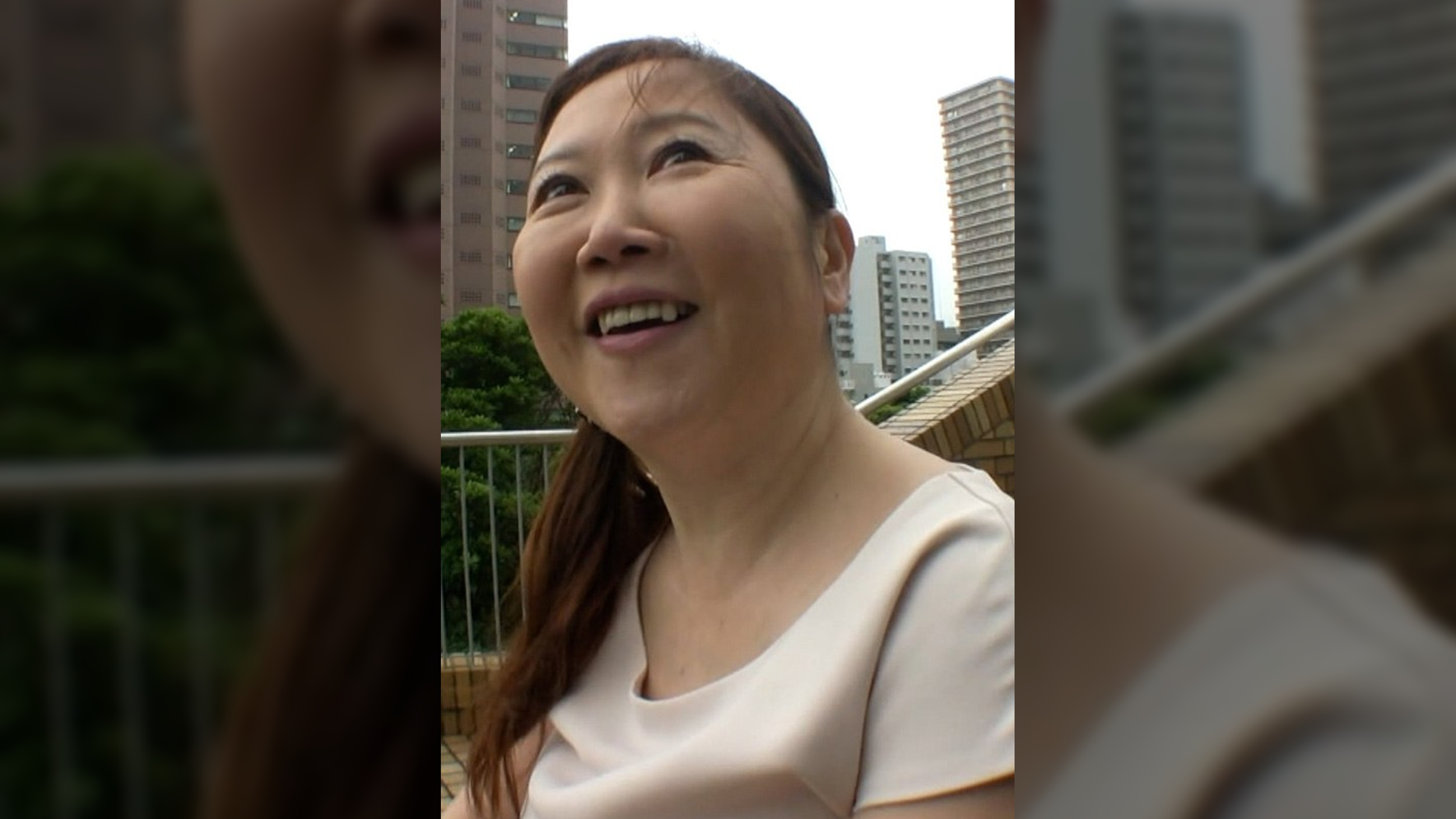 熟れた垂れパイの敏感熟女のAV初撮りイキまくりSEX！