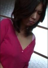 色っぽいお母さんは好きですか⁉我慢できない長男の肉棒に堕ちる熟母の快感に溺れる禁断のSEX！