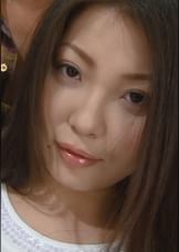 口元のほくろがチャーミングな激エロむっちり奥様と全力中出しセックス！