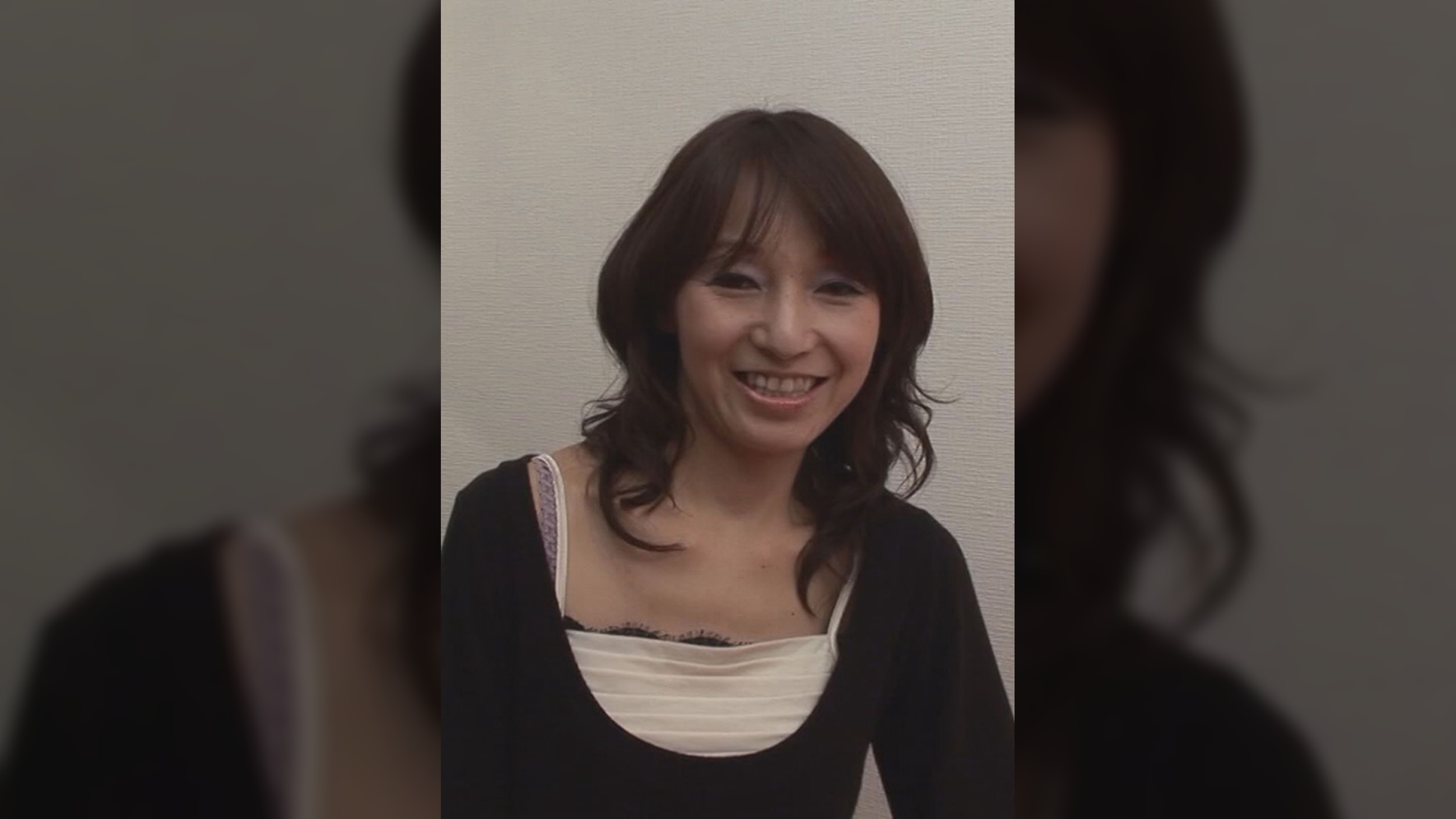元モデル？芸能人？！年齢不詳の奥様は実はアラフォーのセレブ熟女！街で噂のバツイチ熟女と張り切って中出しセックス！