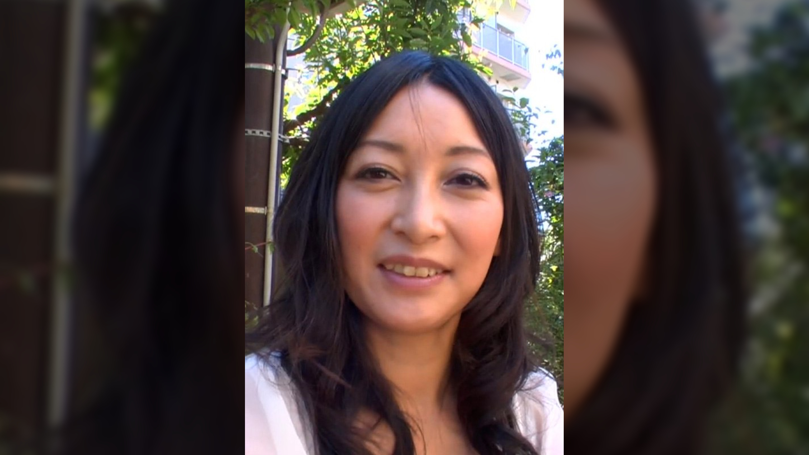 美しいルックスと人懐っこいキャラの五十路熟女さんがカメラの前でリアルな痴態を晒す初AVSEXにイキ狂う!