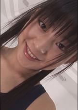 飾らない純粋さが愛おしい娘が小さな身体で一生懸命マットプレイ！入口もキツキツな小さなアソコで肉棒を咥えこんで中出しセックス！