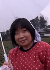 茶畑で農作業中の地味な熟女！密かに欲求不満を募らせAV撮影に応募。恥ずかしさと快感が交差する本能丸出し淫乱中出しSEX！
