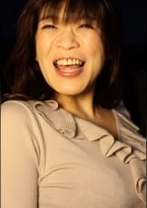 Fカップ巨乳熟女の初撮りAV出演！我慢出来ないどしろーとの肉欲暴走SEX！