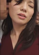 超敏感奥様とホテルでシッポリ密室不倫!剛毛花弁のドMちゃん