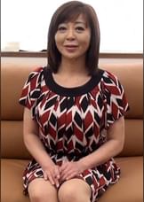 初めて撮られる緊張感が一生に一度の快感を引き出す！ 爆乳を揺らす五十路熟女がぶっ飛びの破廉恥性交！
