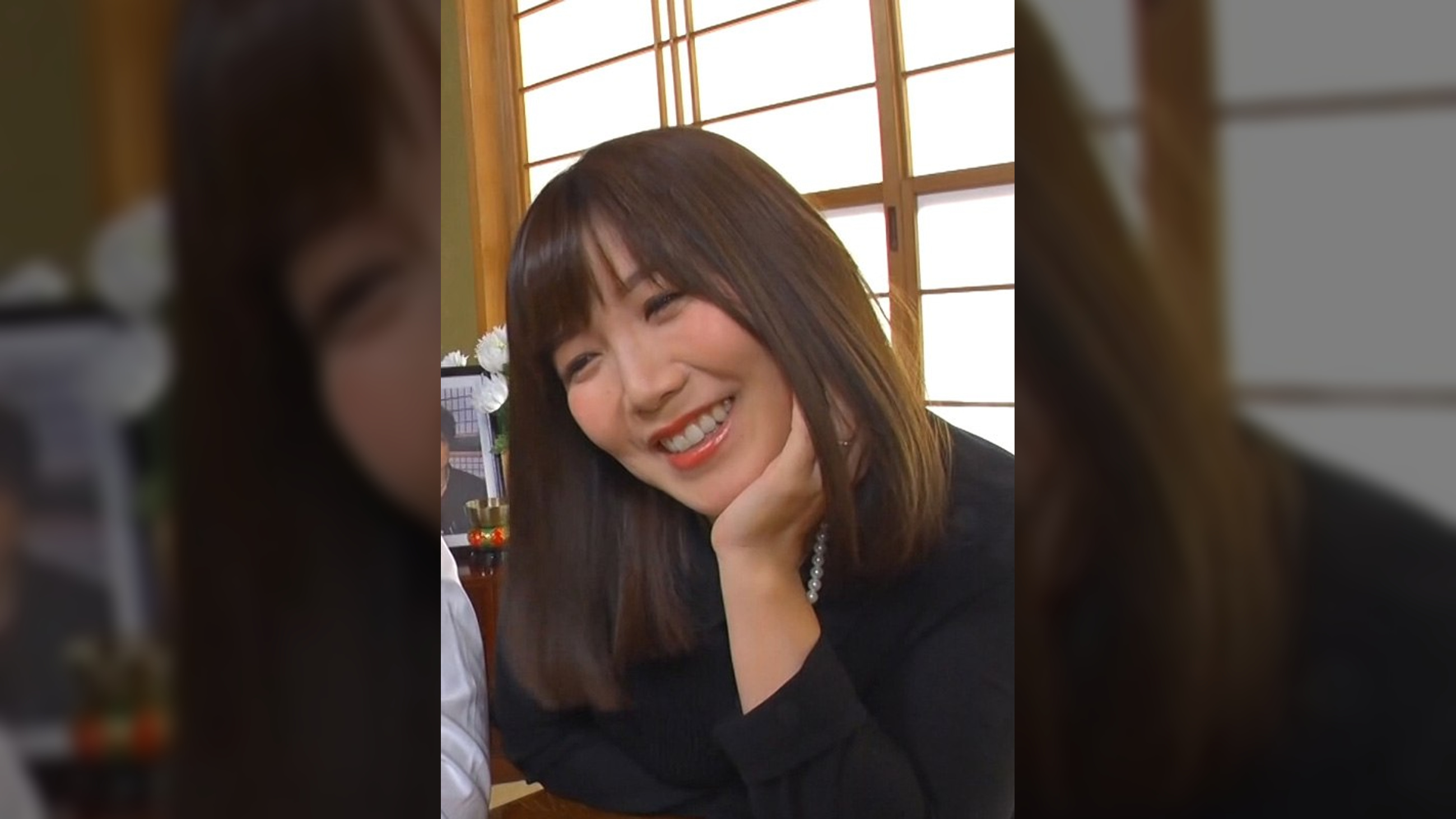 夫が亡くなり早1年、一周忌の夜に訪れた義理の弟に抱かれ遺影の前でイキまくる美しき未亡人。