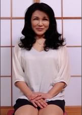 ごく普通の五十路熟女が欲求不満に耐えかねて決意のAV撮影のSEXに挑戦！形良い巨乳を揉まれ本能丸出しで喘ぐ潮吹き淫乱性交！