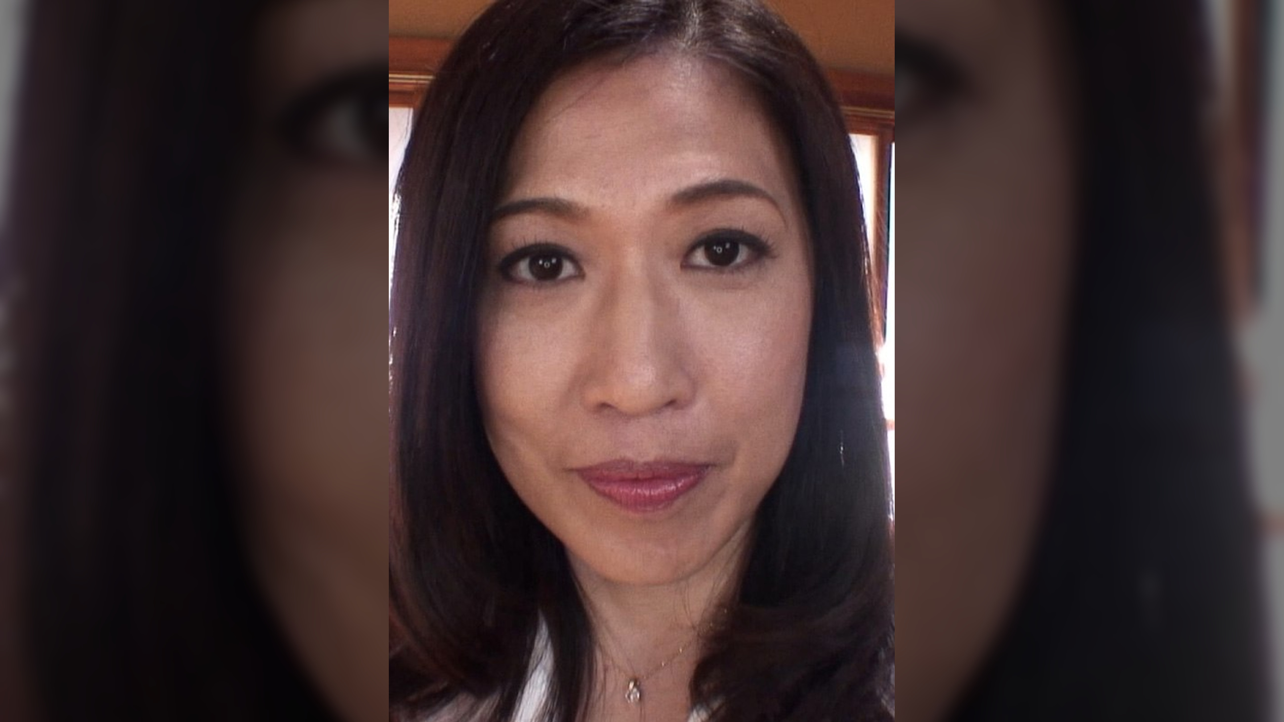 若い2本の肉棒を器用にしゃぶる変態五十路熟女のイキ過ぎ過呼吸絶頂SEX！