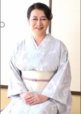 和服姿の爆乳おばさん！アダルトグッズのモニターからあれよあれよのAV出演！緊張から人生最高イキ過ぎ性交！