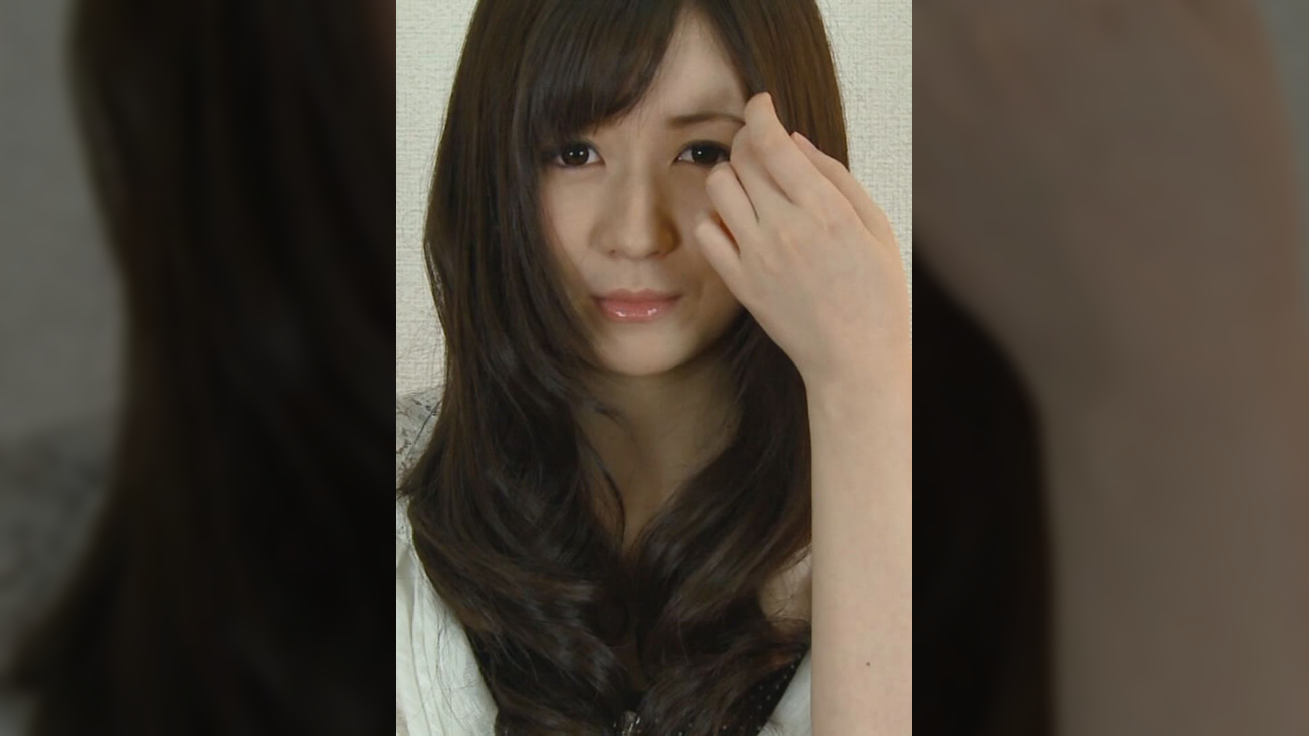 色白で透明感バツグンの素人娘！可愛いビン立ち乳首をローターで攻めたらアソコはぐしょぐしょ！ガチハメ大量顔射でイキまくり！