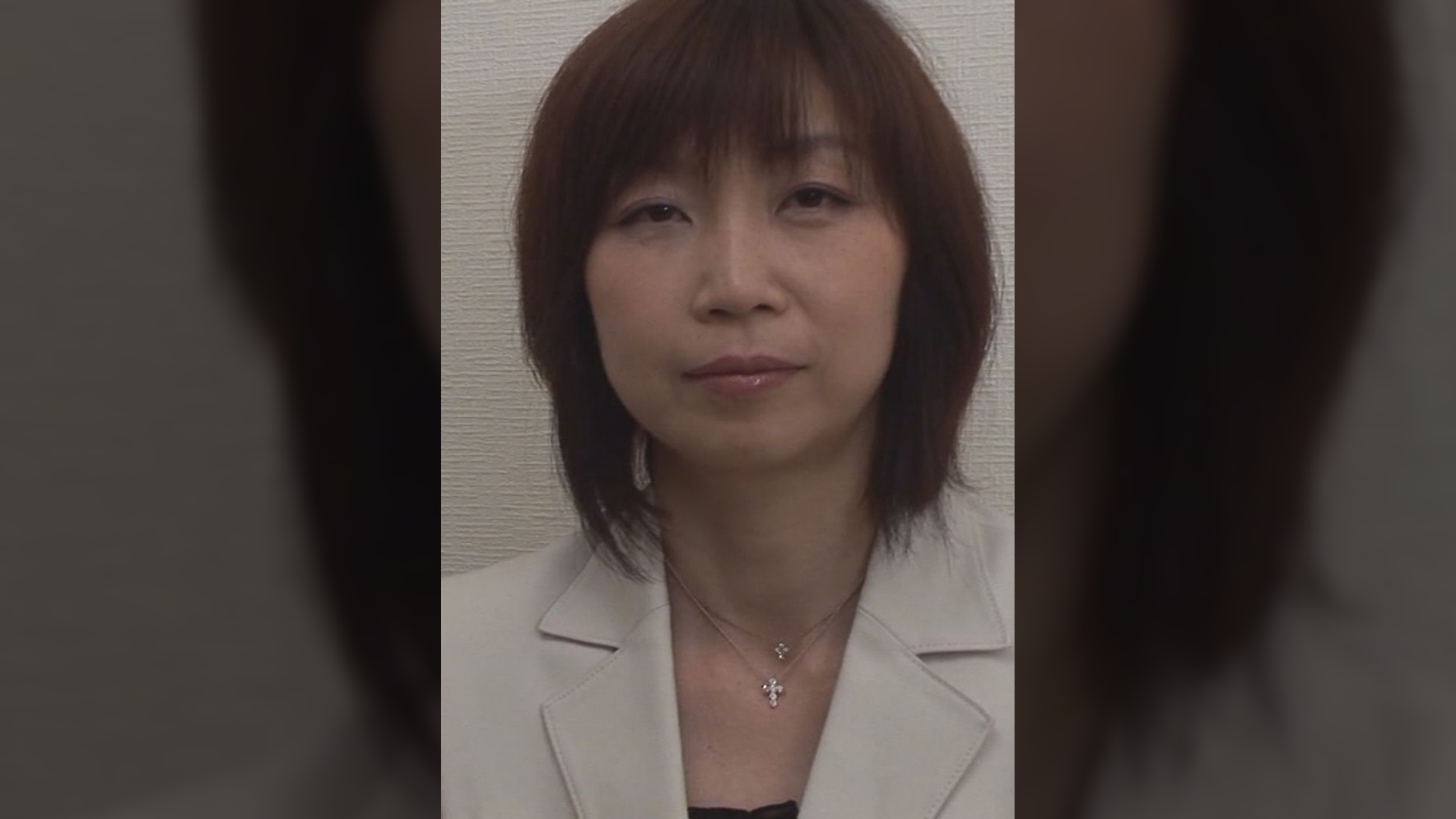 熟女系風俗で働くキレイ目バツイチさん！これぞ本物と言わんばかりの絶品技を披露したら吸い付くような肉壺で肉棒を刺激して生中出し！