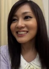 彼氏いない歴1年の清楚系美人お姉さんもエッチはしたい！大人のおもちゃの実演で敏感な股間を濡らす淫欲爆発中出しSEX！