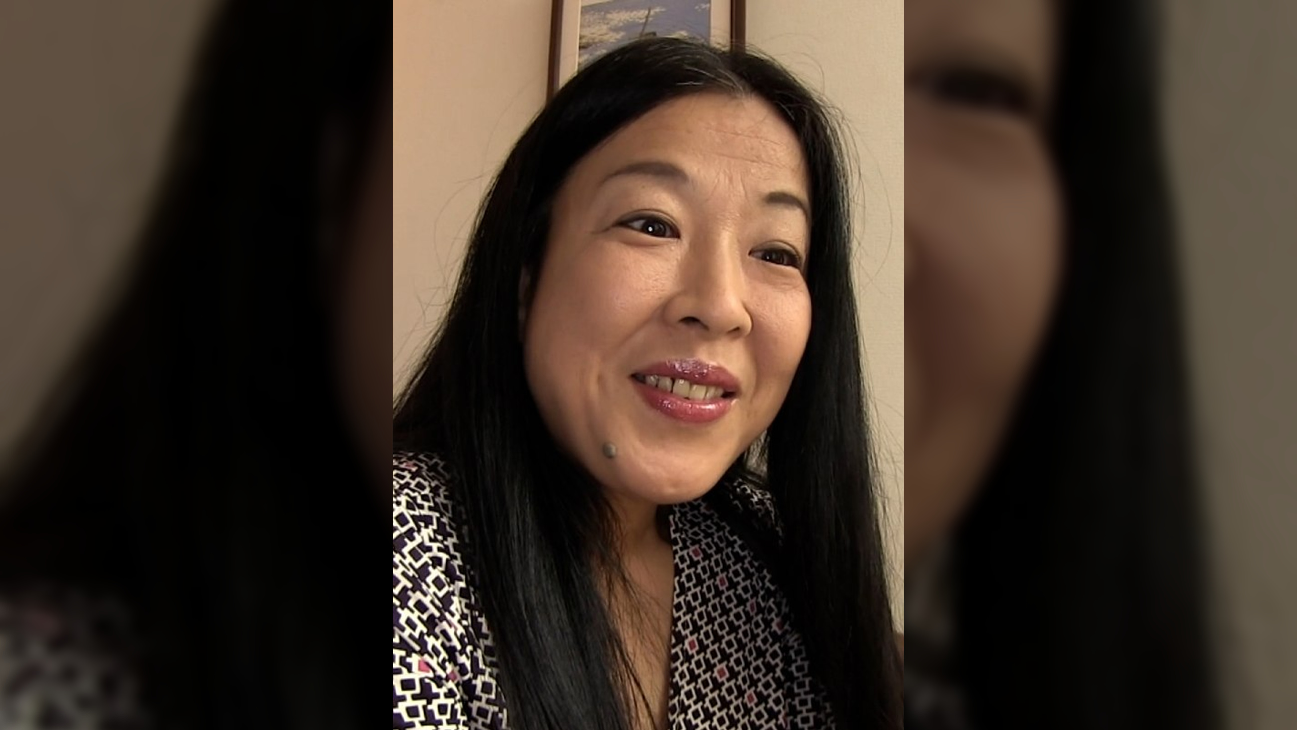 緊張の面持ちでAV出演に臨むバツイチ熟女！豊満エロボディをはしたなく晒してイキまくる暴走SEX！