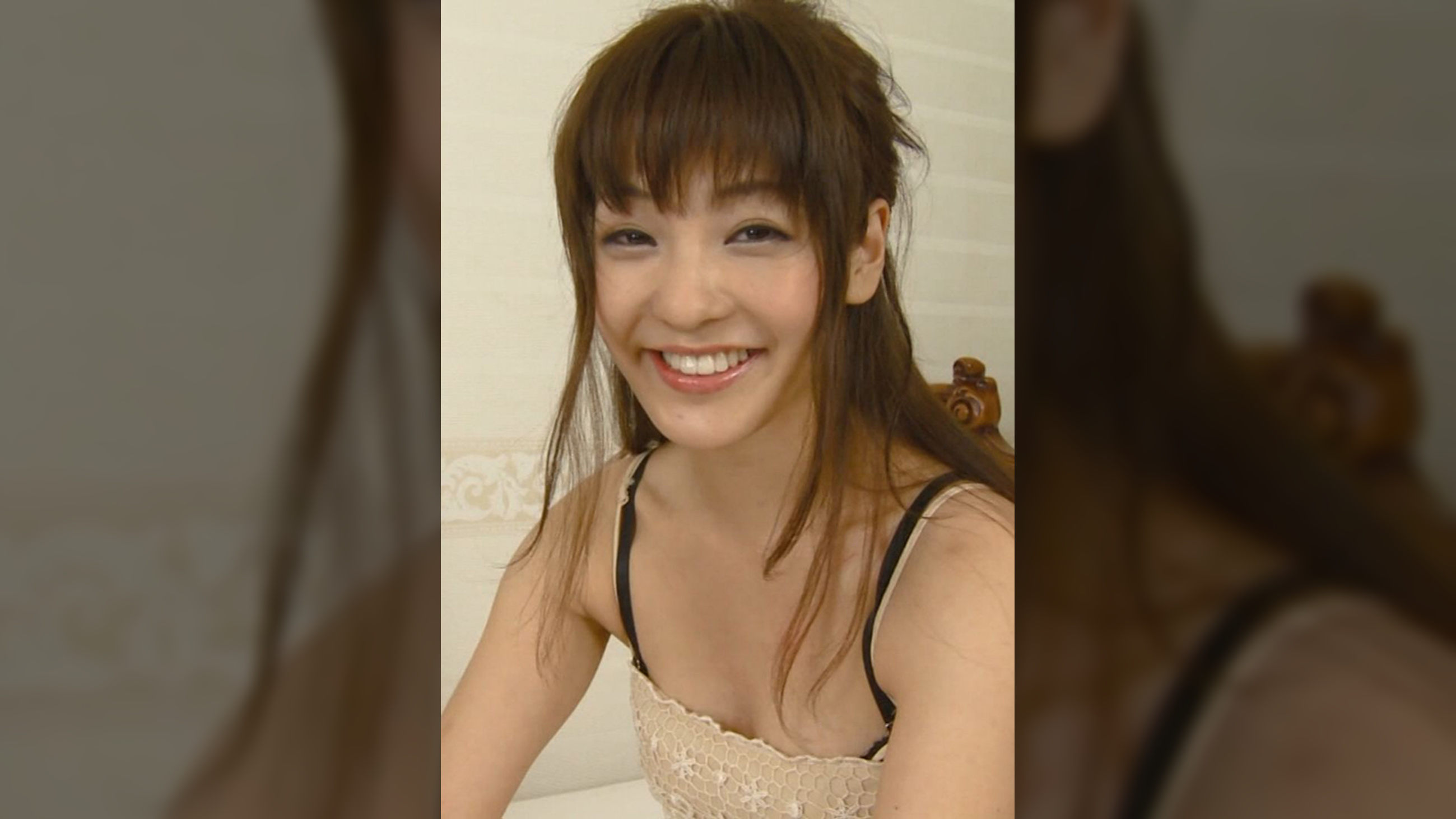 可愛い顔してヤル事はえげつない!旦那が構ってくれない寂しさを紛らわす為にAV出演!ぐいぐい腰を動かしてくるから中で男性細胞が暴発!中出しは求めていないと泣いちゃいました…。