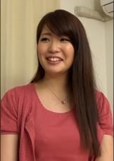 結婚生活2年の超ミニスカで美脚の若妻さんにエッチなアンケート調査！清楚な顔してディルドオナニーの若妻さんにパコハメ中出しSEX！