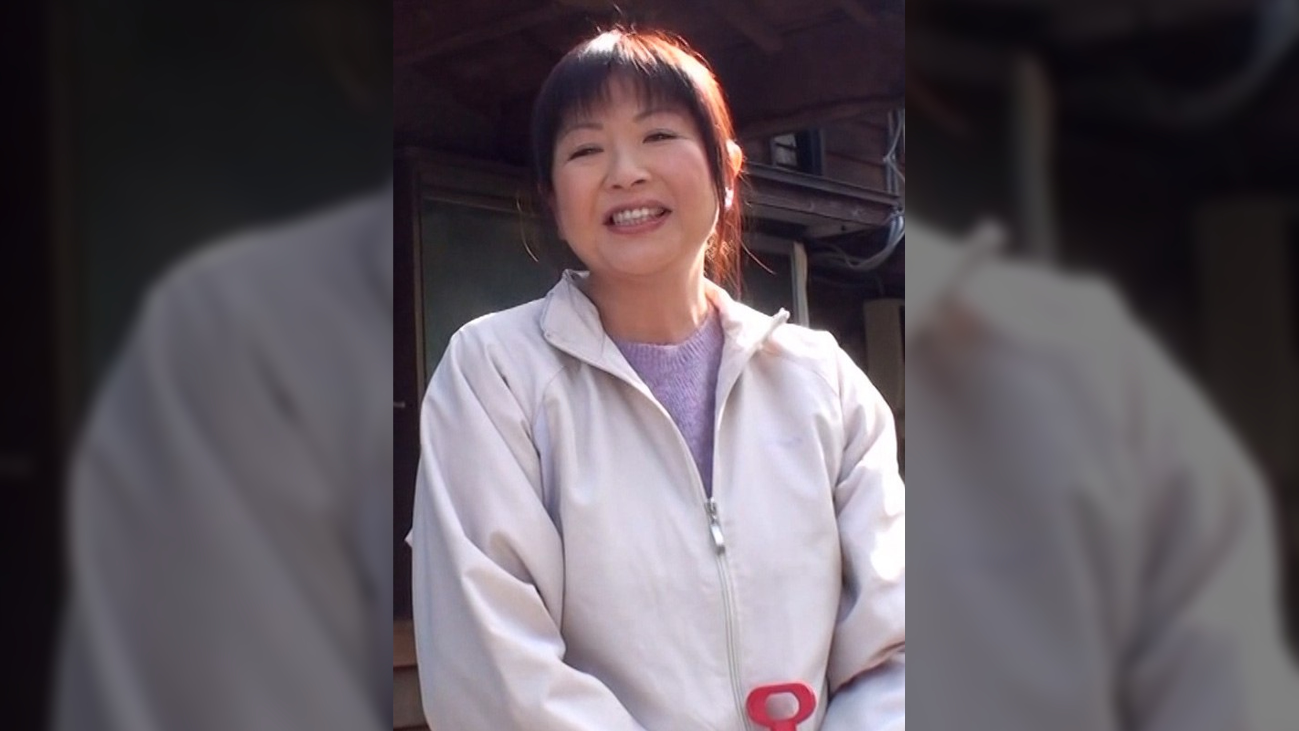 AV撮影の募集に応募してきた田舎暮らしの熟女。男優を部屋に招き入れるなりエロく求めて来る欲求不満熟女の本能丸出しSEX!