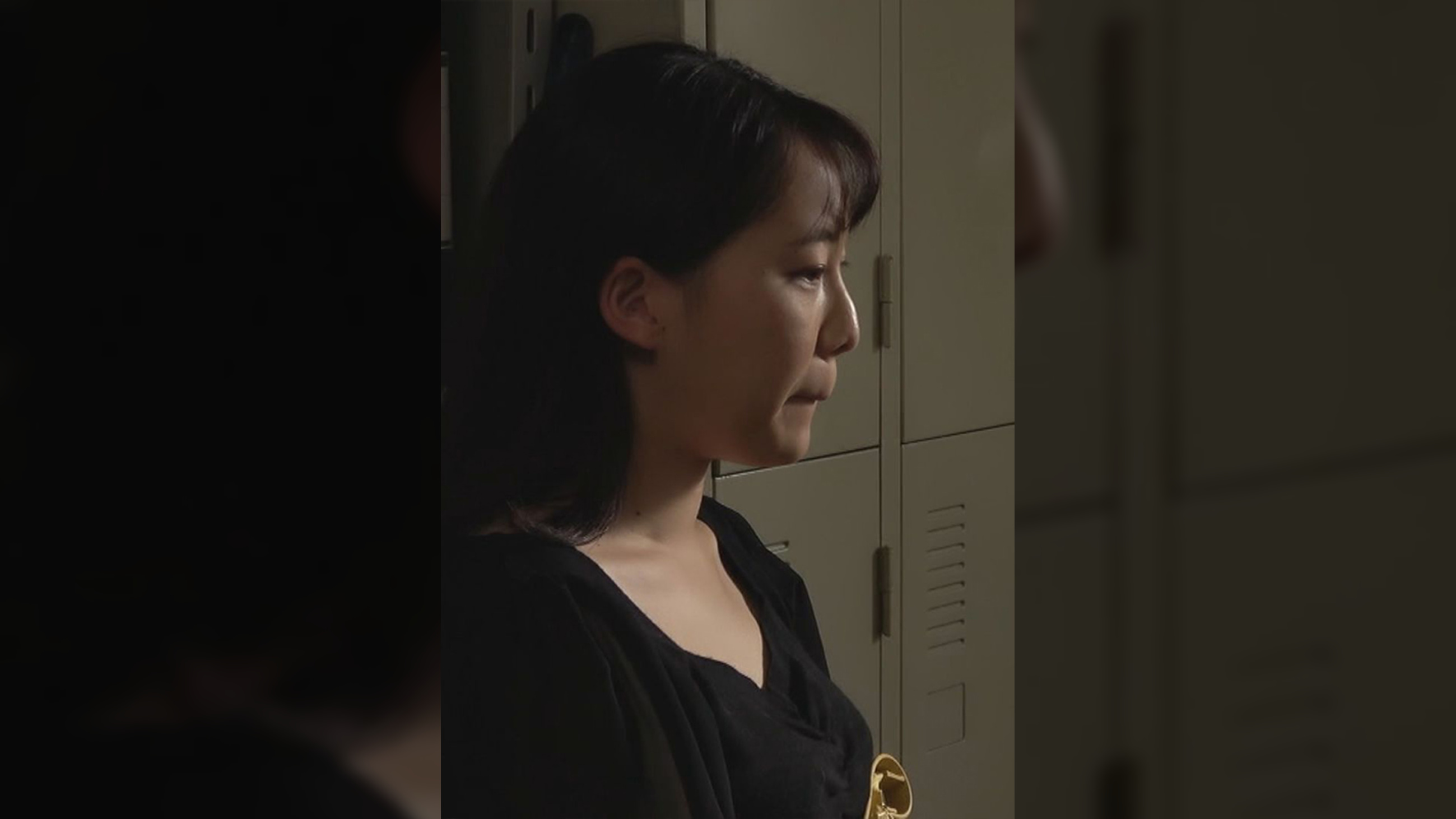 万引き主婦専門のごちになります店長の記録。憂いのある表情の寂しそうな美人妻 ドM炸裂いただき店長