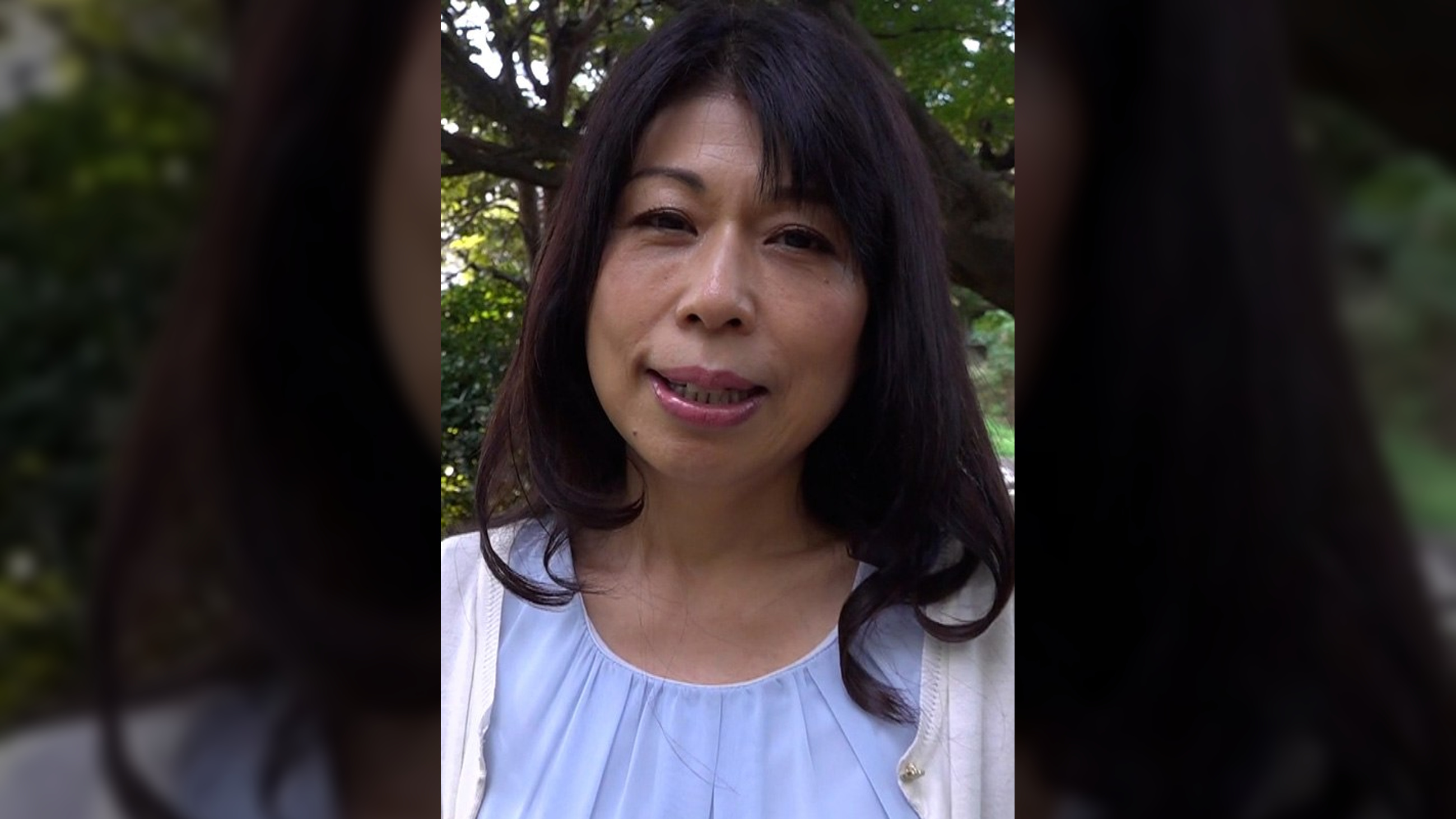 上品な雰囲気の熟女が旦那さんとのセックスレスに耐えかねてAV撮影で発散！容姿からは想像できないドスケベSEX！