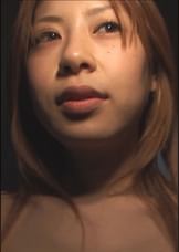 何人もの男を虜にしてきた魅力的な瞳と圧倒的なプロポーション！締まりも最高の肉壺で男の精液を搾り取り！