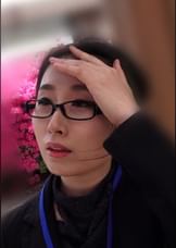 公園で見つけた美人秘書をテレビの撮影とナンパ!聡明で知的な眼鏡美女のむっつりエロギャップがアツいSEX交流!