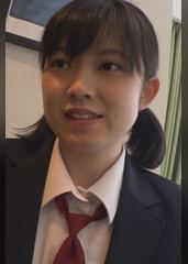 未開発の膣に大人の肉棒をメリメリ挿入！