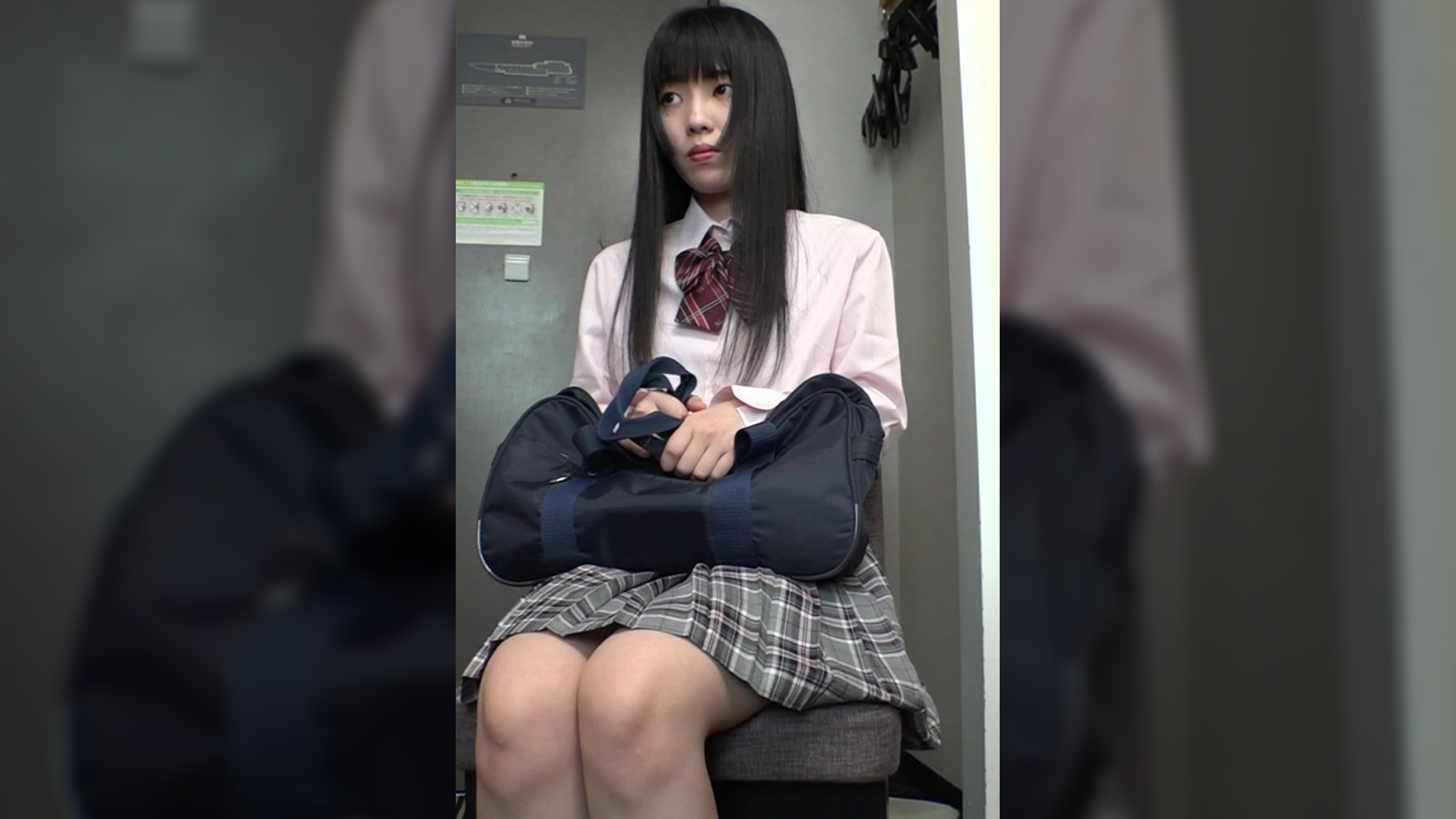 まるで処女!!清楚系女〇〇生に強引に中出し