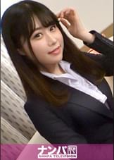 マジ軟派、初撮。 1810 スーツ姿のお姉さんはとある俳優のマネージャー！多忙で欲求不満気味な彼女はキスを迫られると思わず受け入れてしまい…快感に震える華奢なカラダ！スベスベ美尻が可愛らしい♪