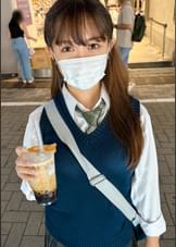 恵まれた体格を持つ陸上特待生の褐色女子に人生初めての中出し。