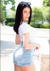 ラテン美女とヤリたい!エミリーとヨハ