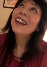 がんばっちゃいました！ドピンクのパンティを履いて嵌め撮りAVに応募の素人熟女！欲求不満解消の本能丸出し中出しSEX！