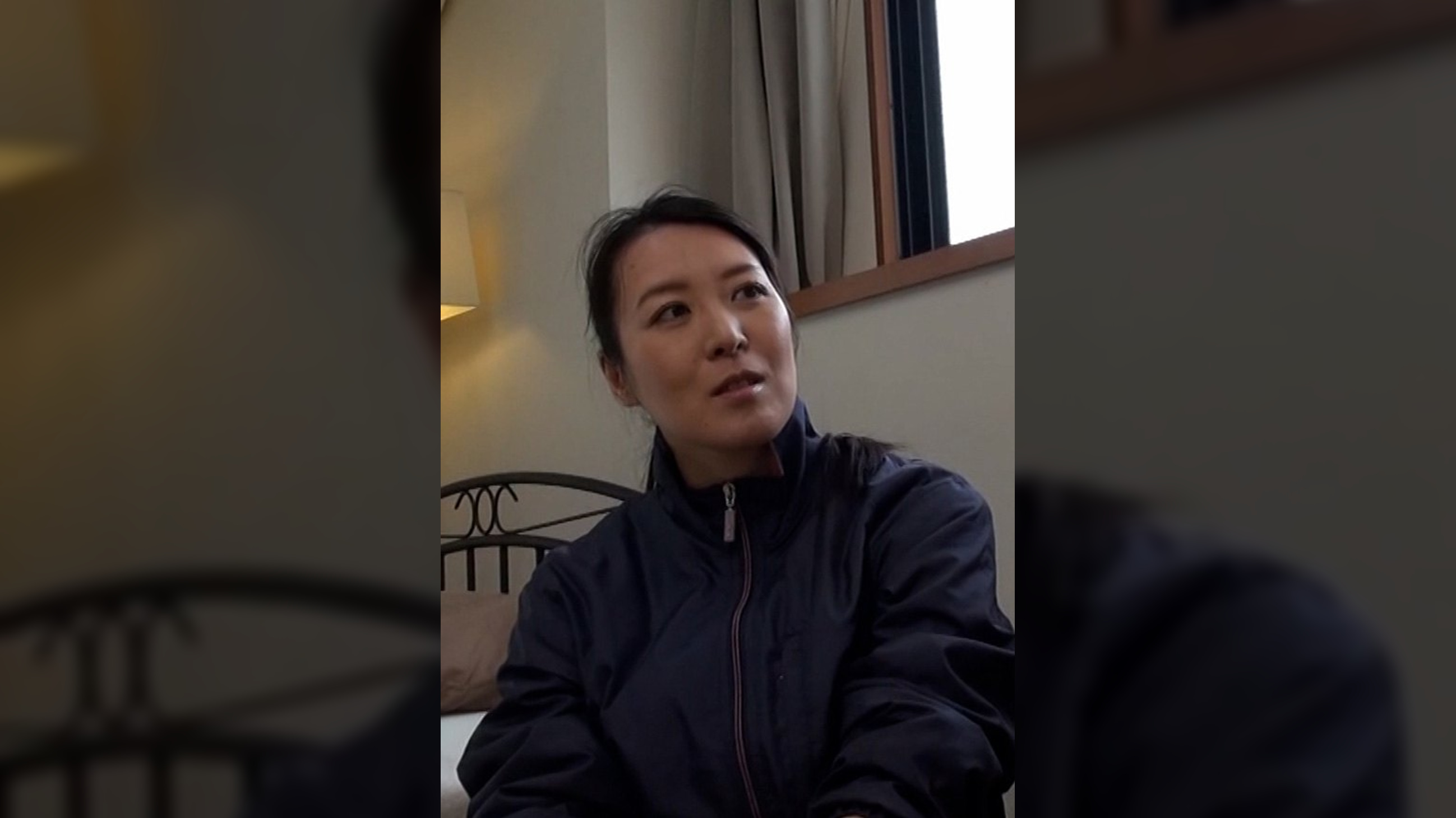 田舎で見つけた結婚10年目の四十路熟女。旦那さんとはしてないけどパイパン⁉敏感ピンクの割れ目から溢れる愛液！ホントはエロい熟女と濃厚交尾！