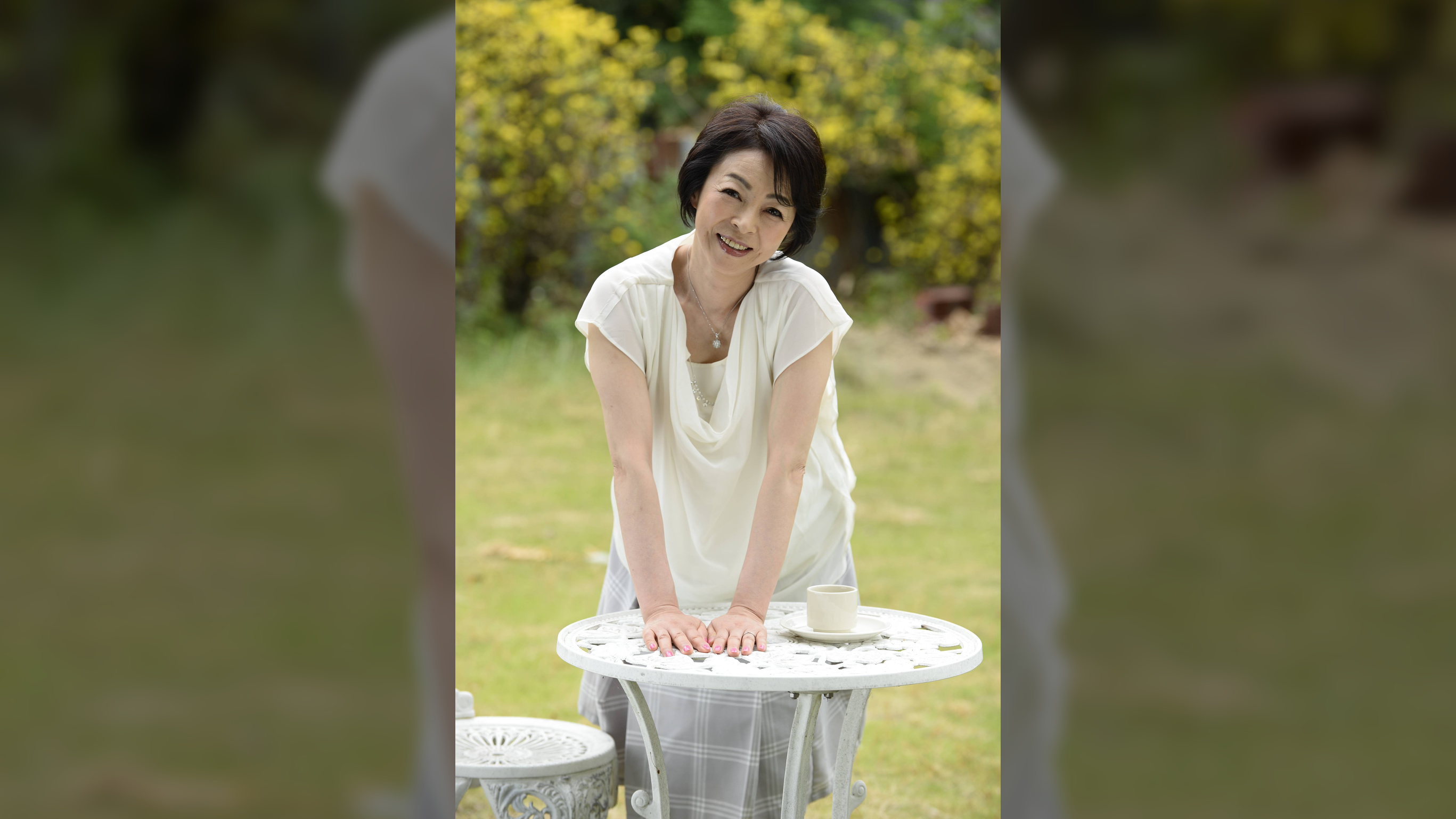 噂のド淫乱熟女1