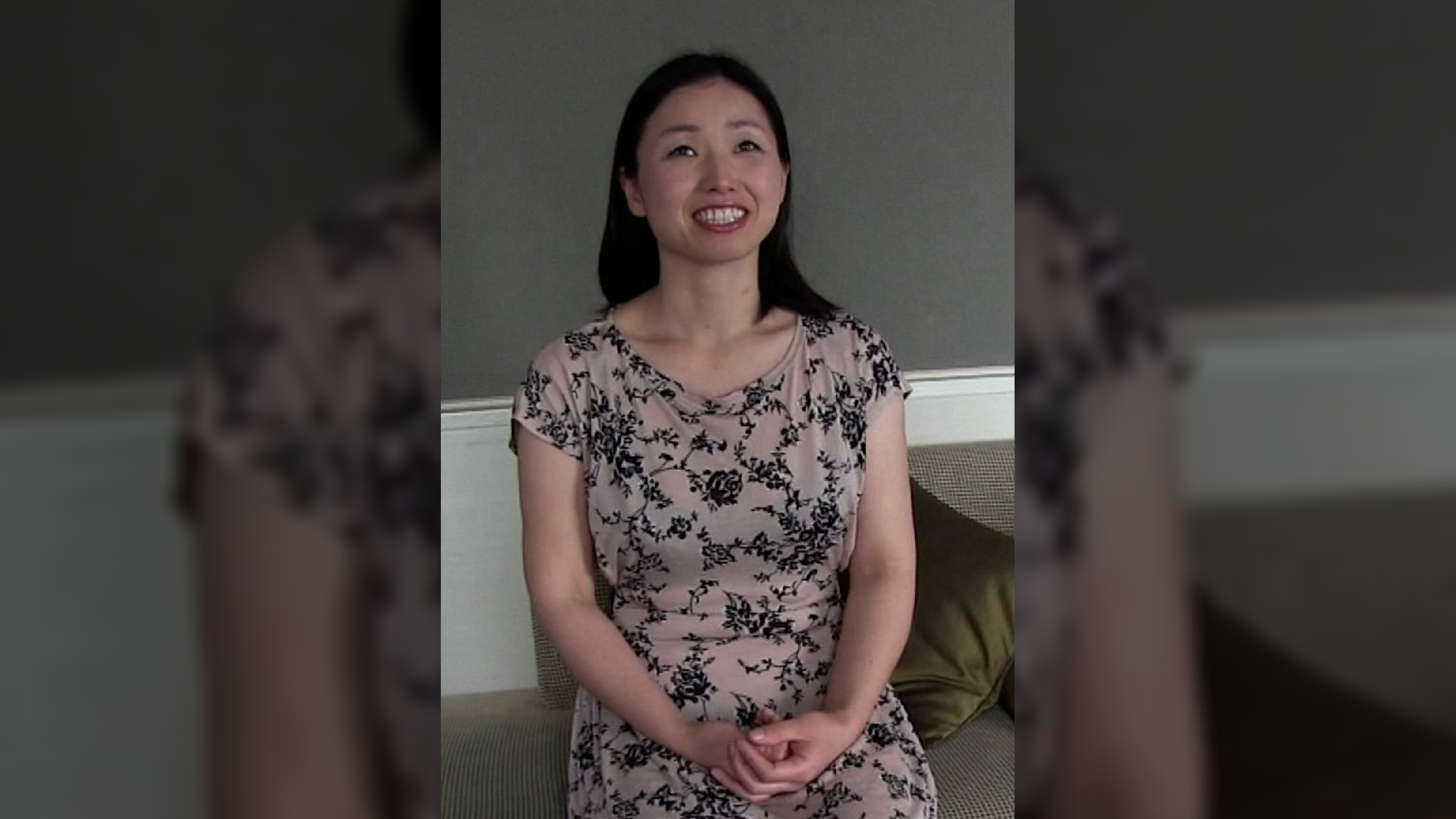 結婚してからご主人しか経験ない清楚な雰囲気の美熟女さんが初めての浮気に選んだのは…AV出演！